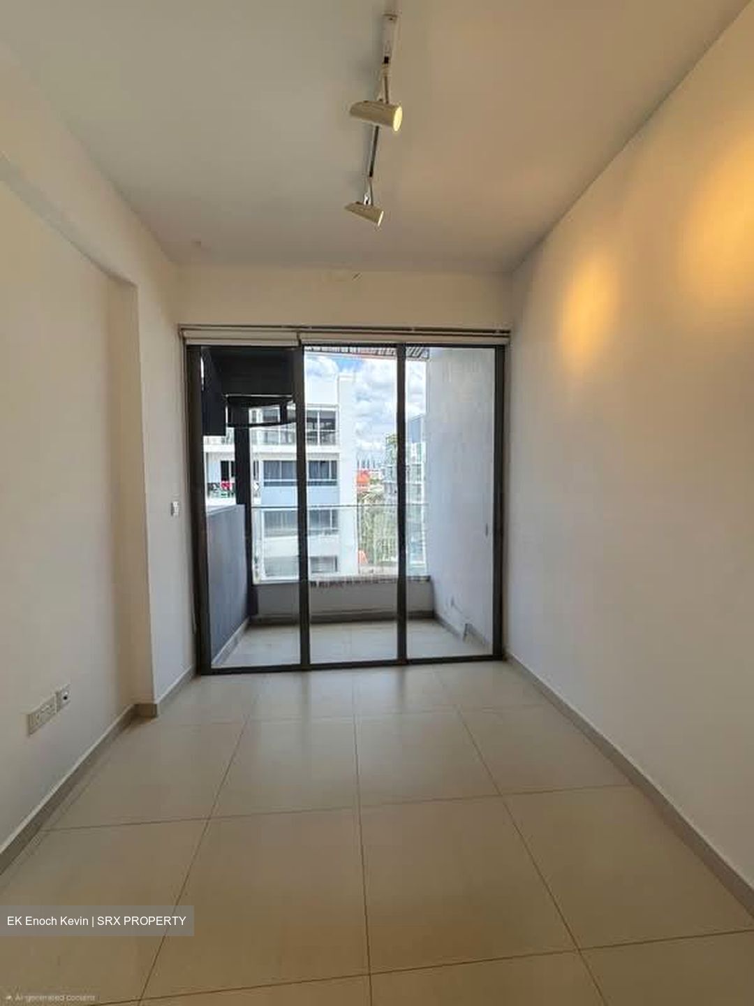 Suites 28 (D14), Apartment #547286551